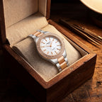 Damen Diamantbesetzte Quarz Uhr