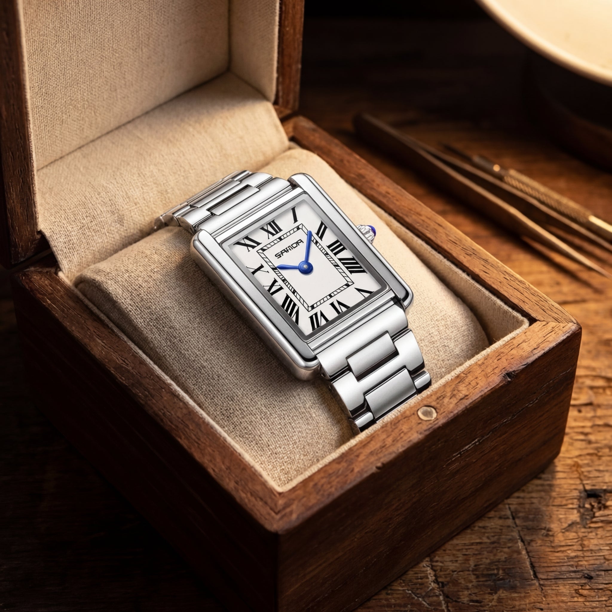 Damen Edelstahl Quadratisches Zifferblatt Uhr