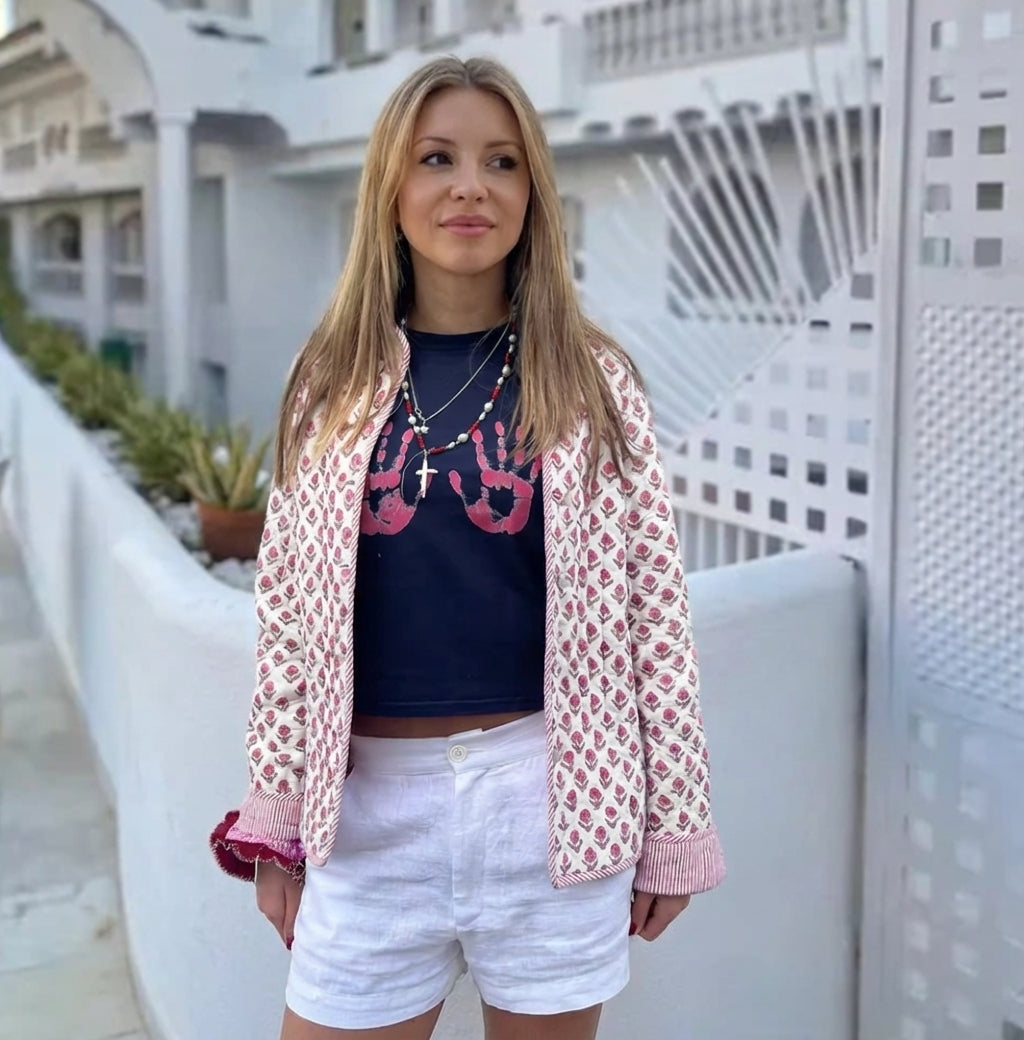 Handgefertigter Patchwork-Cardigan aus Baumwolle – Burgunderrot und Cremefarben mit gemischtem Print