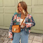 Handgefertigte Baumwoll-Patchwork-Steppjacke – Blaugrün, Rosa und Cremefarben mit Blumenmuster