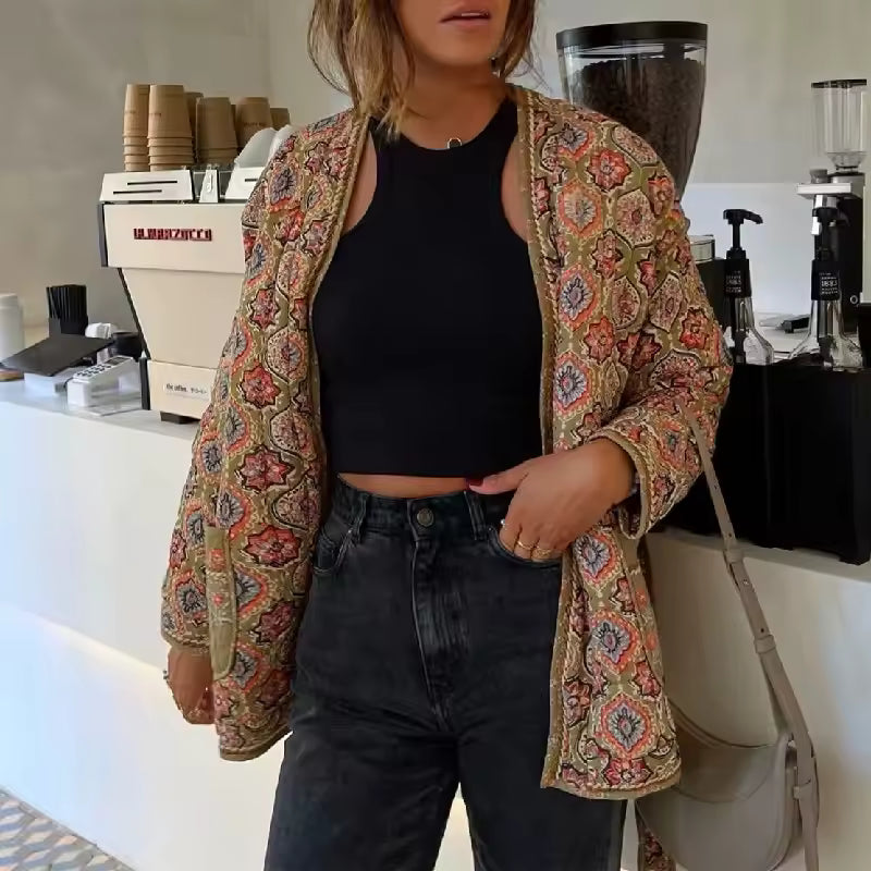 Handgefertigter Baumwoll-Patchwork-Steppblazer – mehrfarbig, mit Blumenmuster, verkürzte Passform