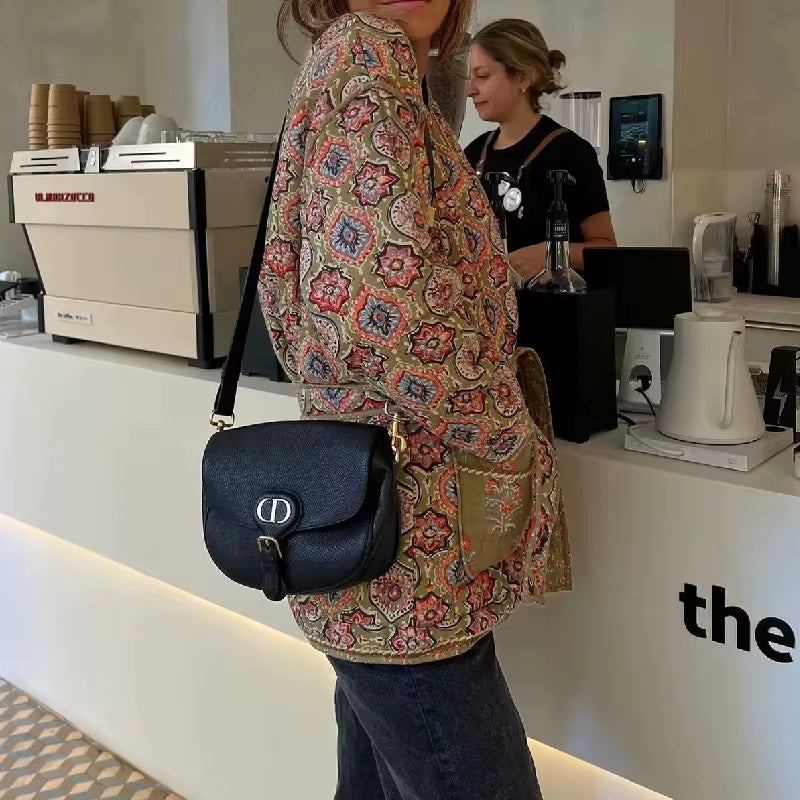 Handgefertigter Baumwoll-Patchwork-Steppblazer – mehrfarbig, mit Blumenmuster, verkürzte Passform