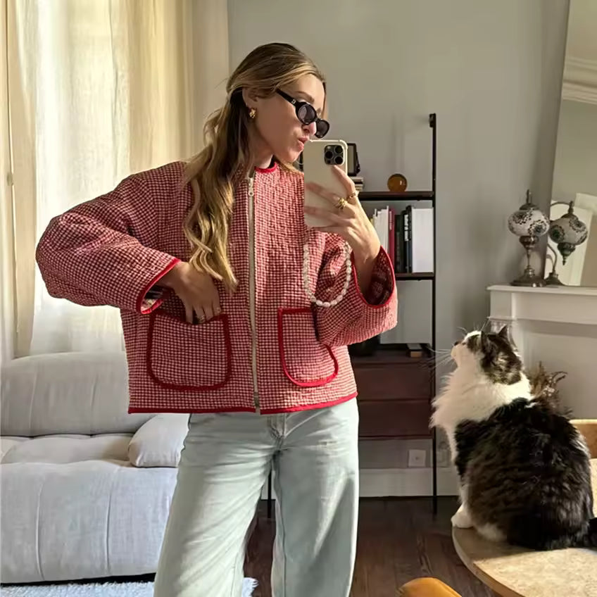 Handgefertigte Baumwoll-Patchwork-Steppjacke – rotes Gingham-Karomuster